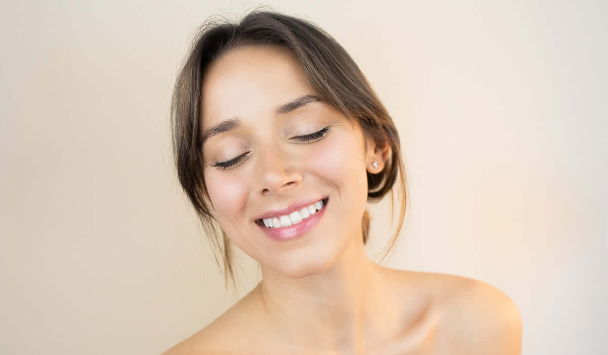 Best Daily Care moisturizer for Mature Skin Natural and Organic from Makhzan Limited