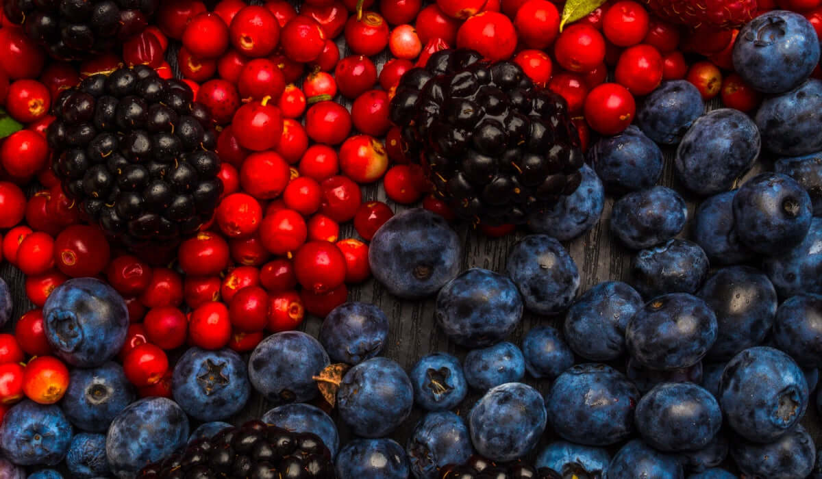 Powerful antioxidant supplement for antiaging, wrinkles mature skin.